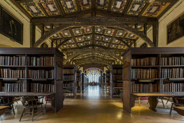duke humfreys library interior 6 bodleian library oxford uk  diliff wikipedia