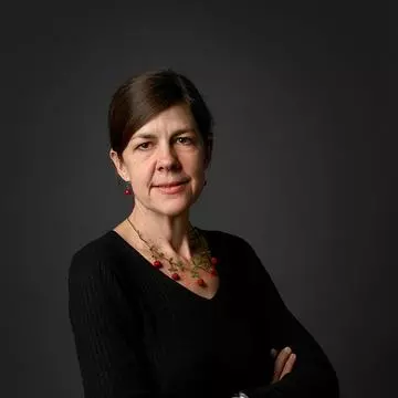 clare pollard portraitjpg 0